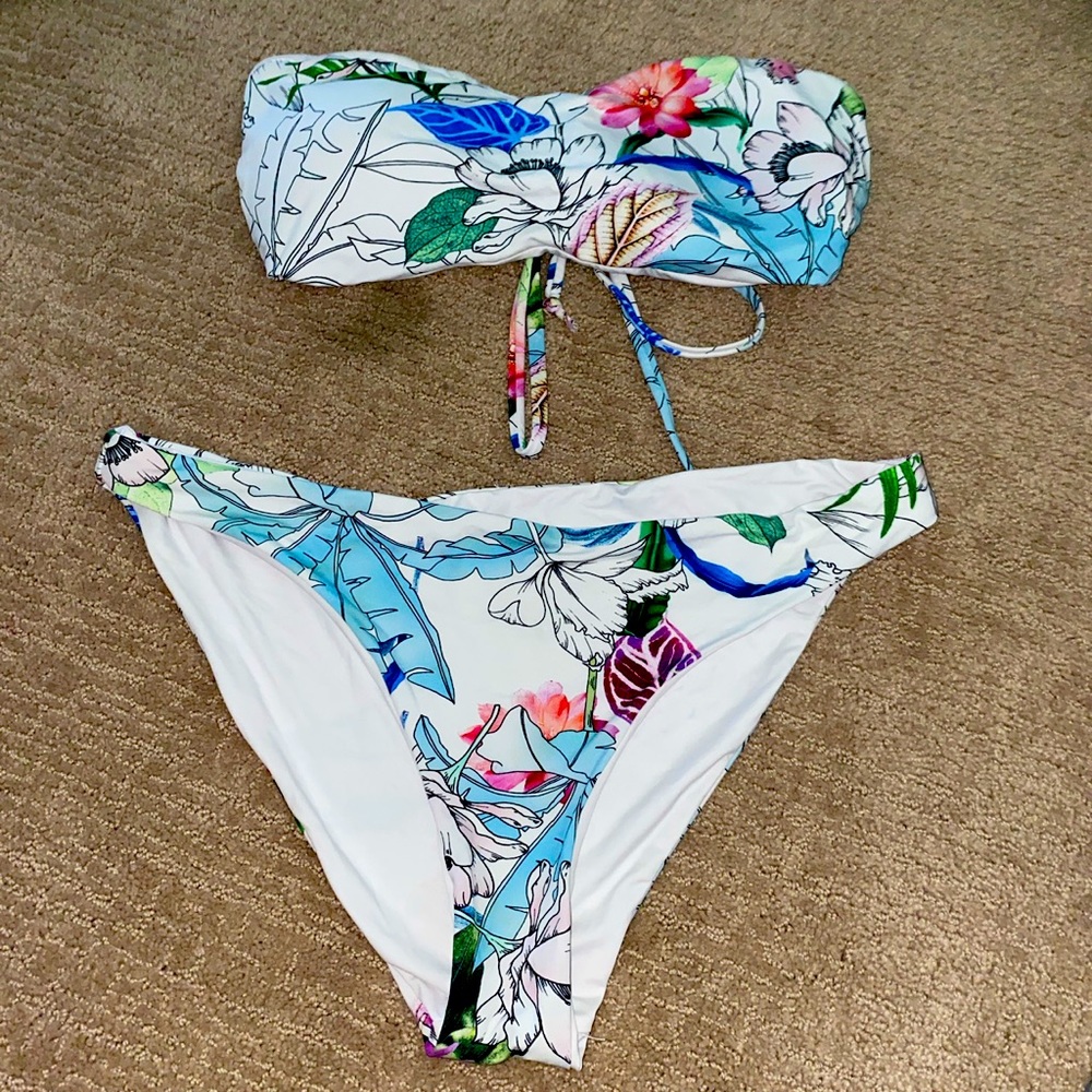 Floral bikini